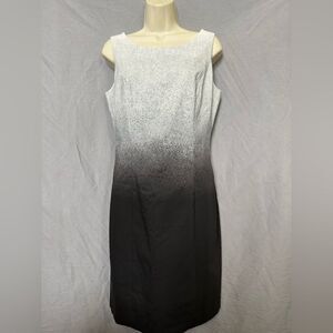 Banana Republic casual carrer dress Size 8. NWT